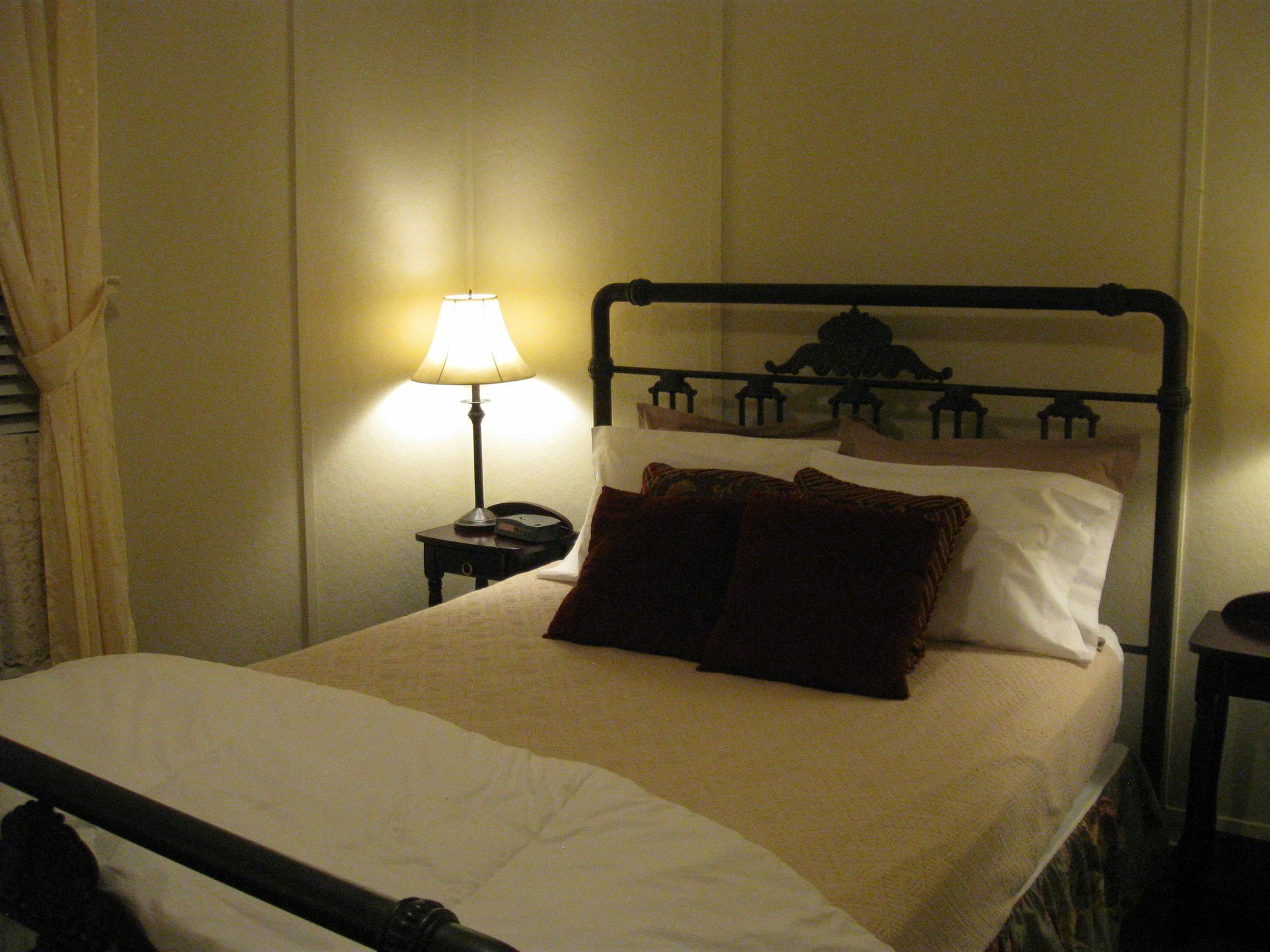 The Forest Queen Hotel เครสเตดบิวต์ ภายนอก รูปภาพ